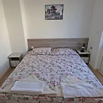 Къща за гости Maris 2*