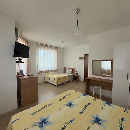 Maris ゲストハウス