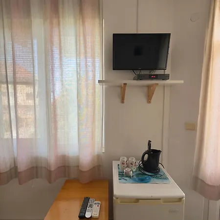 Maris Guest house